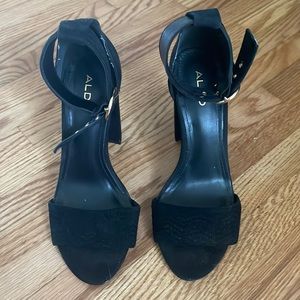Aldo black velvet heels